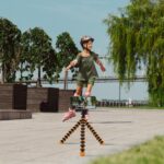 Amazon Basics Gorilla Tripod/Mini 33 cm (13 Inch) Tripod for Mobile Phone with Phone Mount & Remote, Flexible Gorilla Stand for DSLR & Action Cameras - Image 5