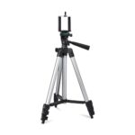 Amazon Basics 3110 Aluminium Lightweight Tripod with Mobile Phone Holder Mount & Carry Bag for All Smartphone, GoPro, Cameras (Silver) - Image 2