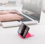 SKYCELL Portable Three-Sided Triangle Desktop Stand Mobile Paradise Universal Phone Pyramid Shape Holder Desktop Stand (Multi Color) (Pack of 5) Mobile Holder - Image 4